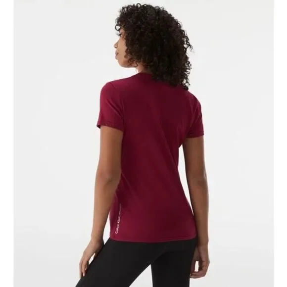 CALVIN KLEIN - NWT - L Sz 2X Performance Short Sleeve Logo Tee in Chianti - Picture 2 of 14